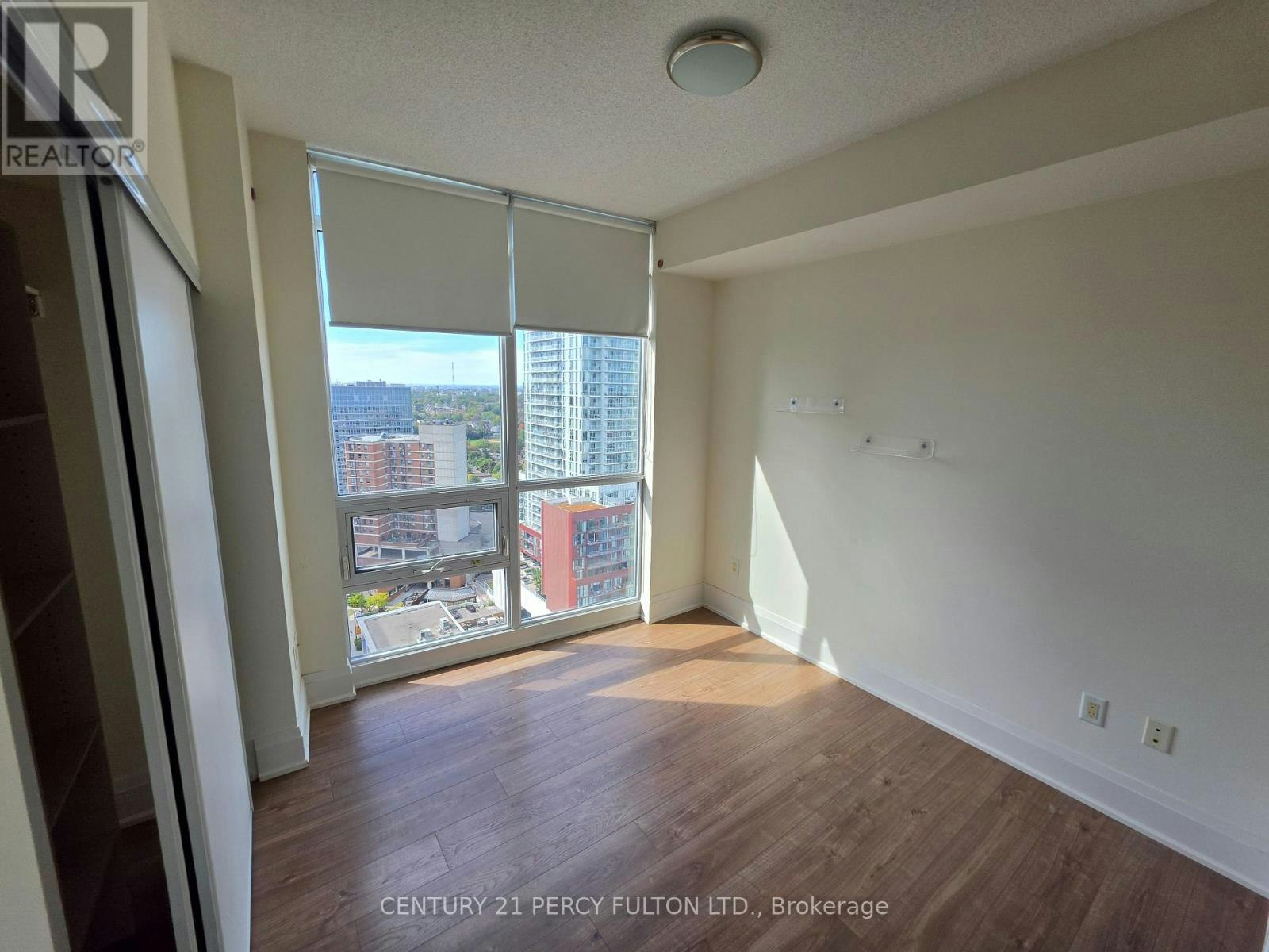 2402-30 Roehampton Avenue, Toronto, ON, M4P 1R2 - 9