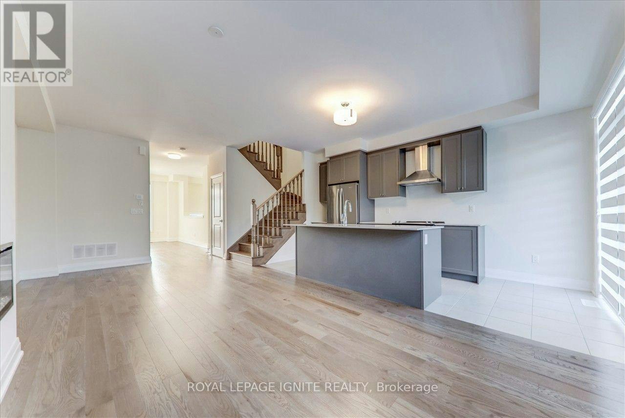 2815 Albatross Way, Pickering, ON, L1X 0P6 - 9