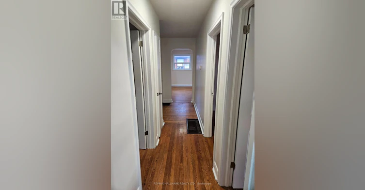 4 Clevedon Street, Toronto, ON, M3M 1M4