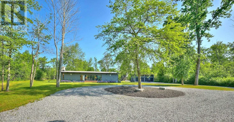 1904 Macdonald Drive, Fort Erie, ON, L2A 5M4 - 2