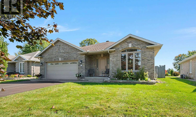 504 Jo Anne Crescent