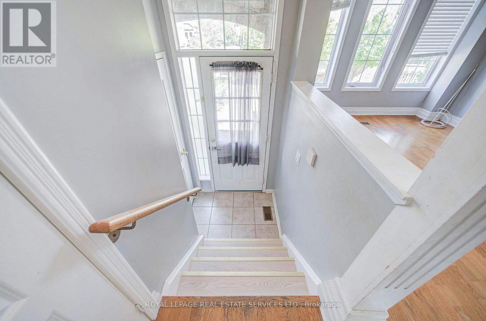 153-5530 Glen Erin Drive, Mississauga, ON, L5M 5C2 - 3