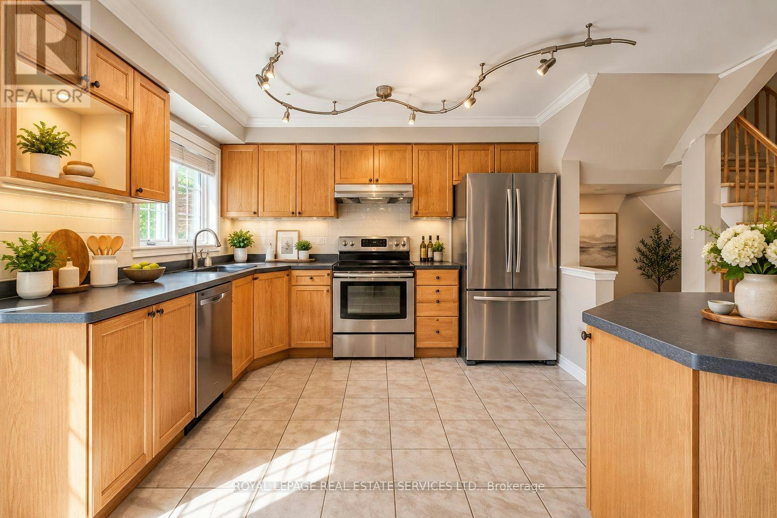 153-5530 Glen Erin Drive, Mississauga, ON, L5M 5C2 - 18