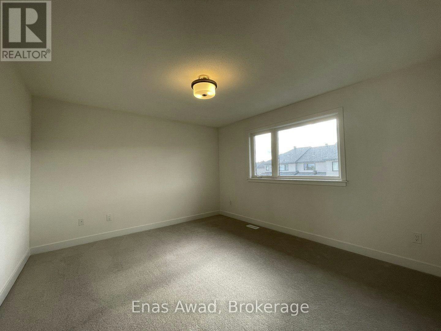 54 Overberg Way, Ottawa, ON, K2S 2S9 - 5
