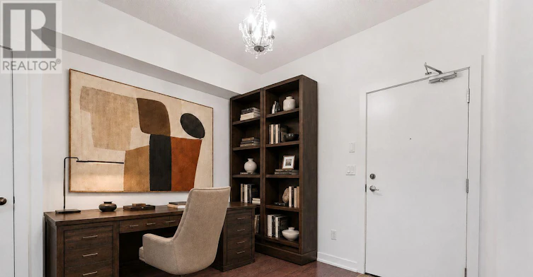 201-20 Bruyeres Mews, Toronto, ON, M5V 0G8 - 3