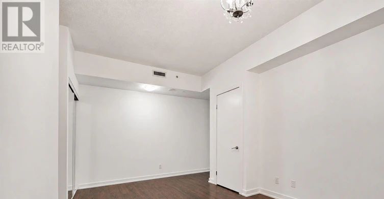 201-20 Bruyeres Mews, Toronto, ON, M5V 0G8 - 7