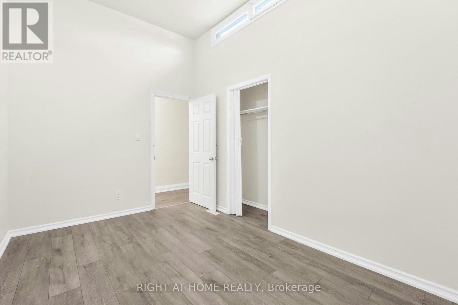 1698A Eglinton Avenue W, Toronto, ON, M6E 2H5 - 13