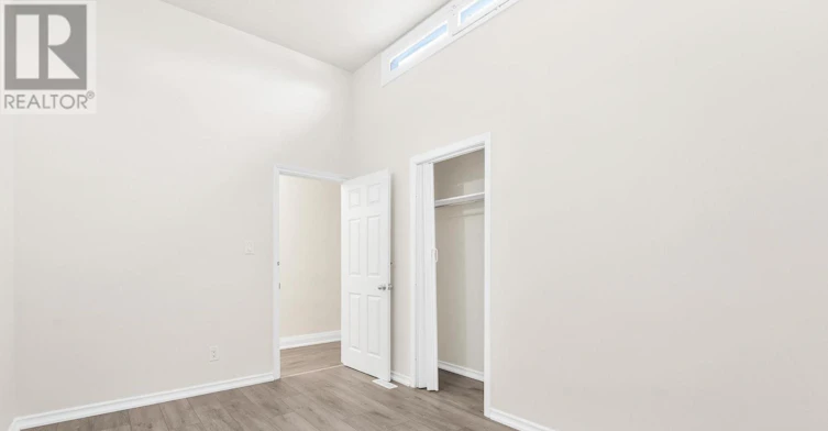 1698A Eglinton Avenue W, Toronto, ON, M6E 2H5 - 13
