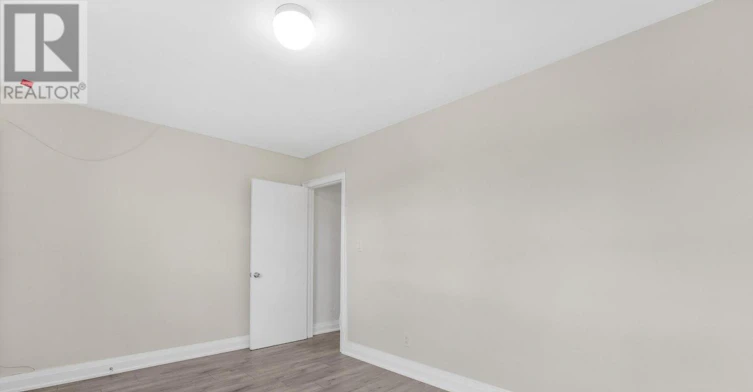 1698A Eglinton Avenue W, Toronto, ON, M6E 2H5 - 17