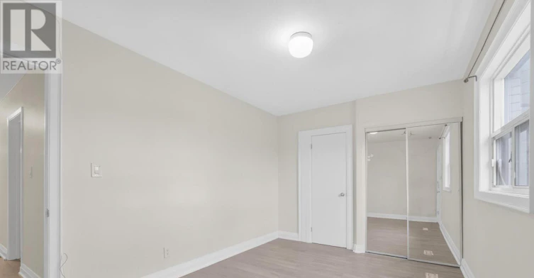 1698A Eglinton Avenue W, Toronto, ON, M6E 2H5 - 18