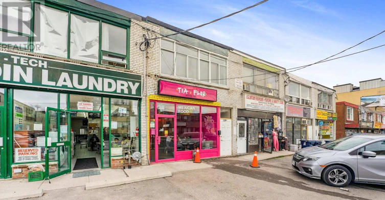 1698A Eglinton Avenue W, Toronto, ON, M6E 2H5 - 22