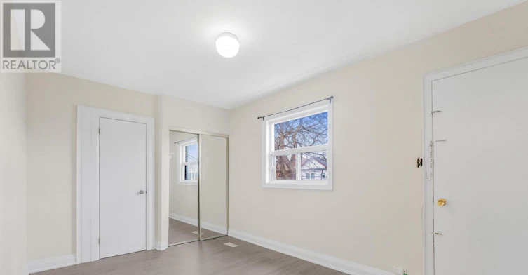 1698A Eglinton Avenue W, Toronto, ON, M6E 2H5 - 16