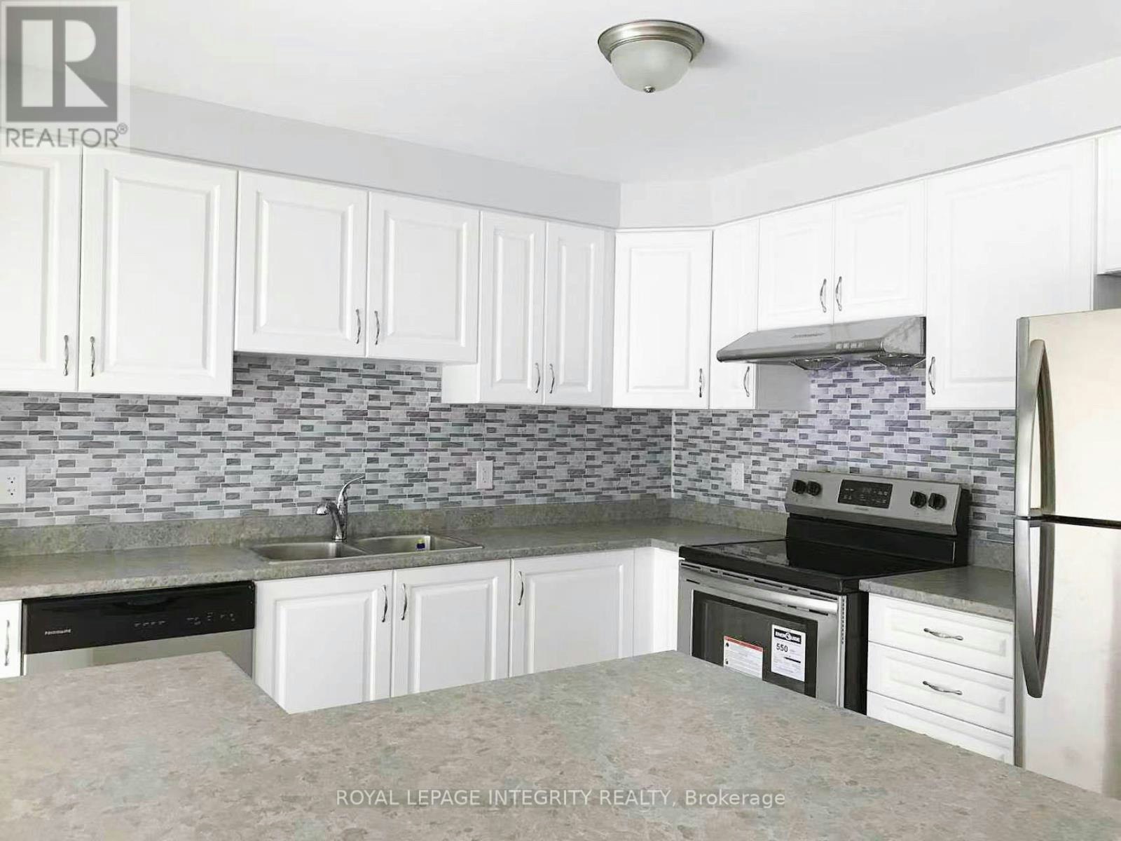705 Logperch Circle, Ottawa, ON, K2J 6K2 - 9