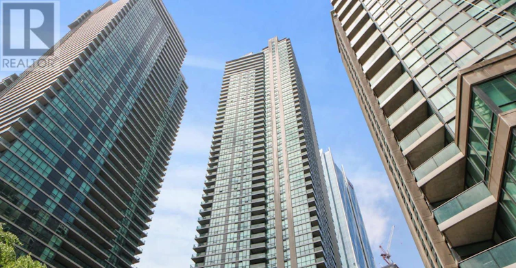 3004-18 Harbour Street, Toronto, ON, M5J 2Z6