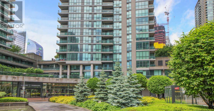3004-18 Harbour Street, Toronto, ON, M5J 2Z6 - 2