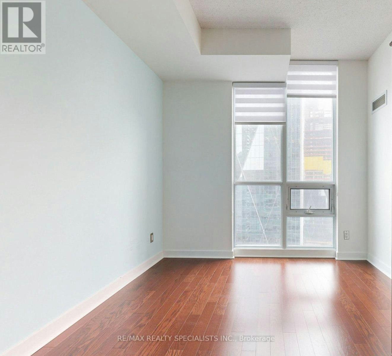 3004-18 Harbour Street, Toronto, ON, M5J 2Z6 - 17