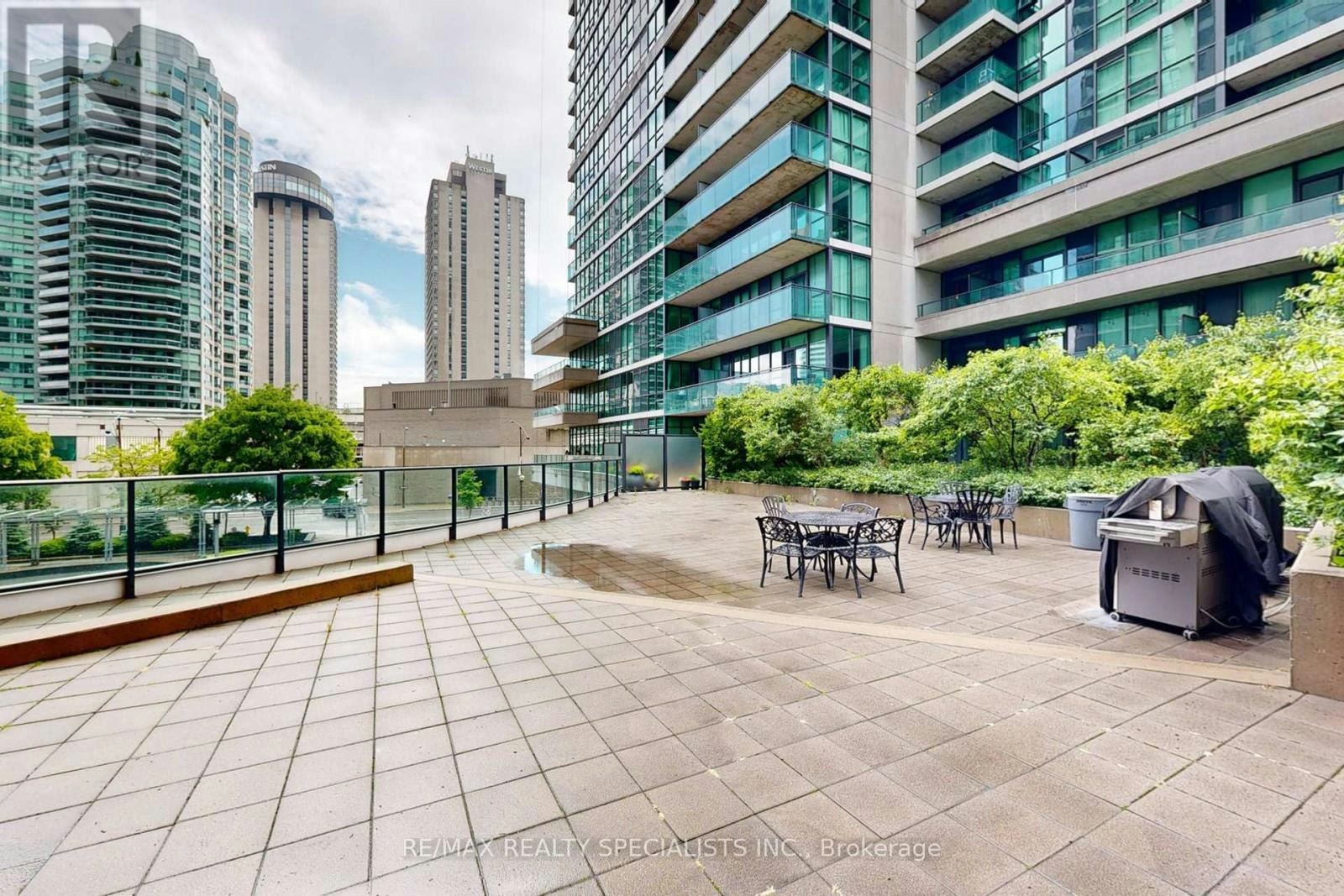 3004-18 Harbour Street, Toronto, ON, M5J 2Z6 - 30