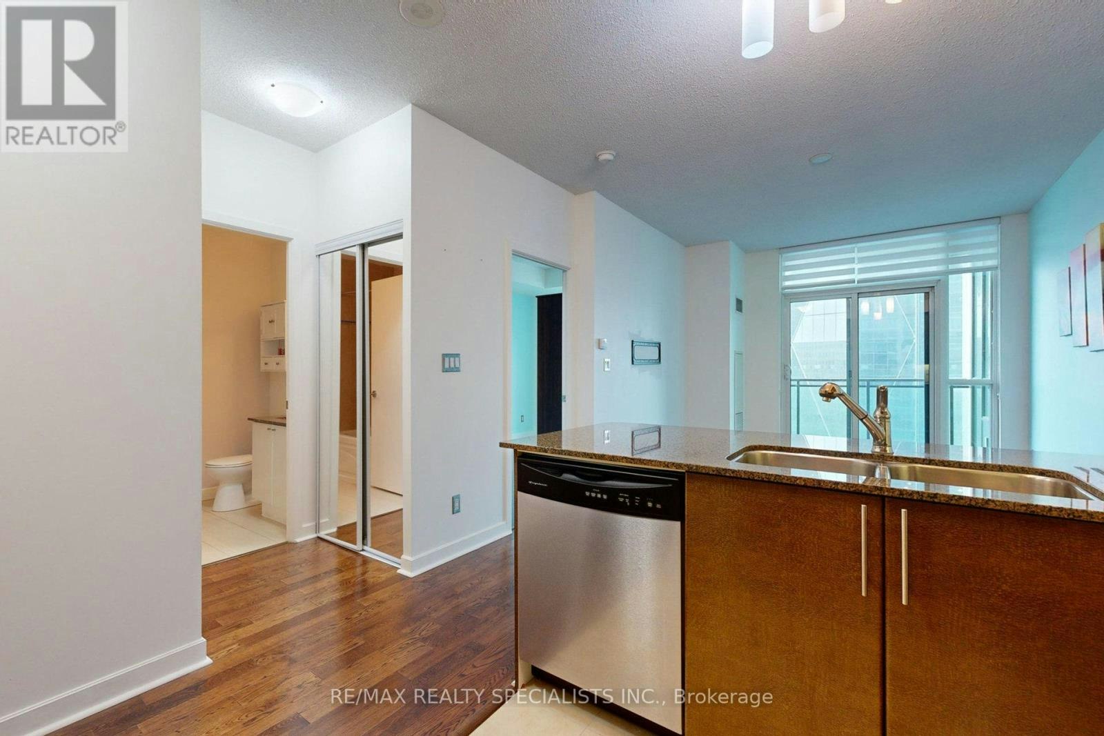3004-18 Harbour Street, Toronto, ON, M5J 2Z6 - 9