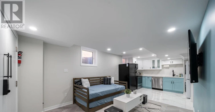 BSMT-119 Toscana Drive, Whitby, ON, L1R 2Z9 - 4