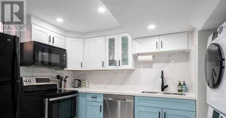 BSMT-119 Toscana Drive, Whitby, ON, L1R 2Z9 - 2