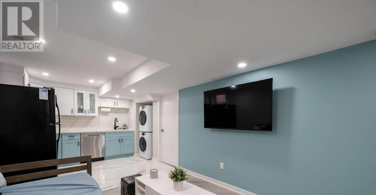 BSMT-119 Toscana Drive, Whitby, ON, L1R 2Z9 - 9