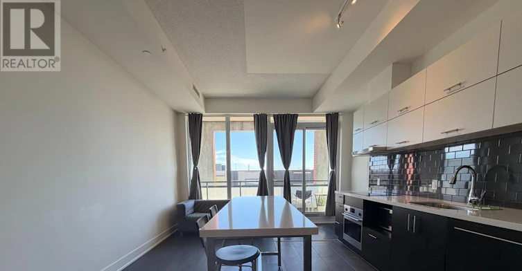 512-180 Enterprise Boulevard, Markham, ON, L6G 0G4 - 4