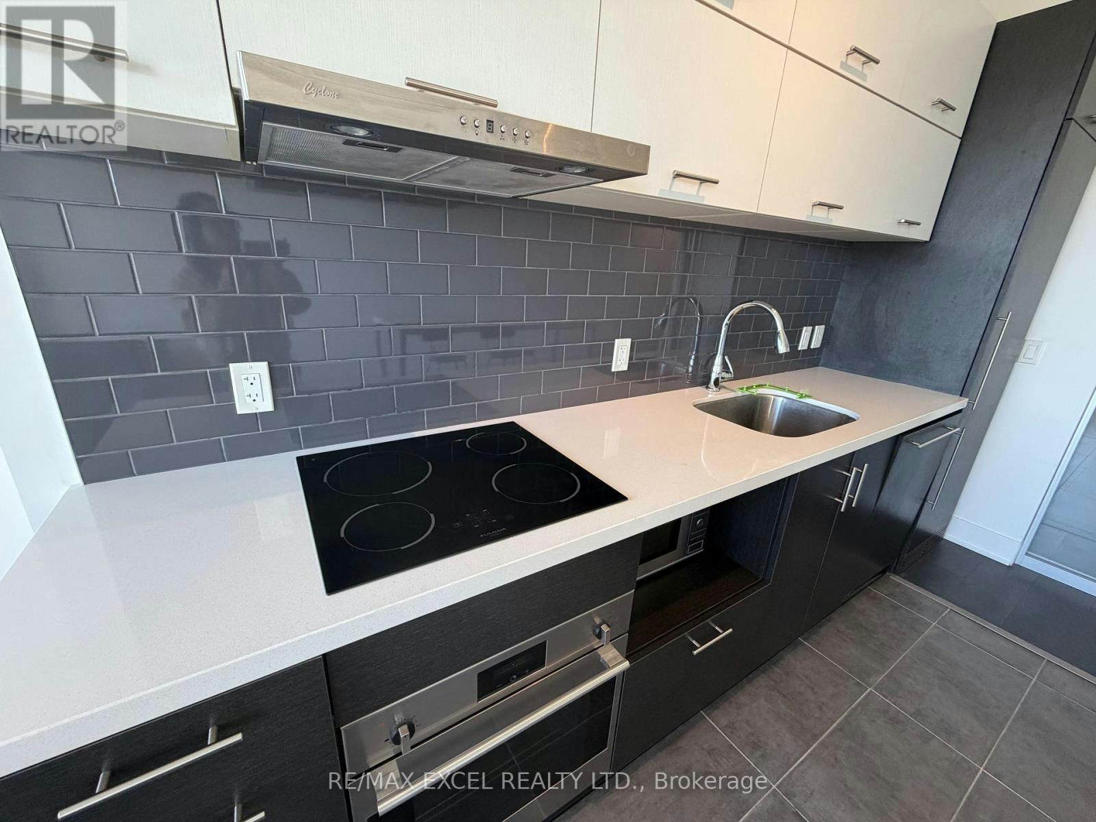 512-180 Enterprise Boulevard, Markham, ON, L6G 0G4 - 5