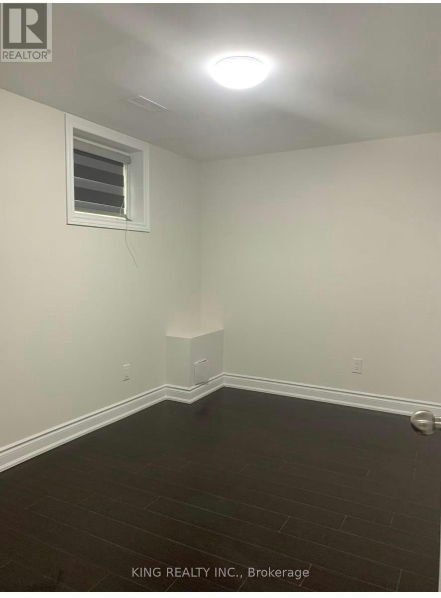 22 Gillis Road, Brampton, ON, L7A 4V6 - 4
