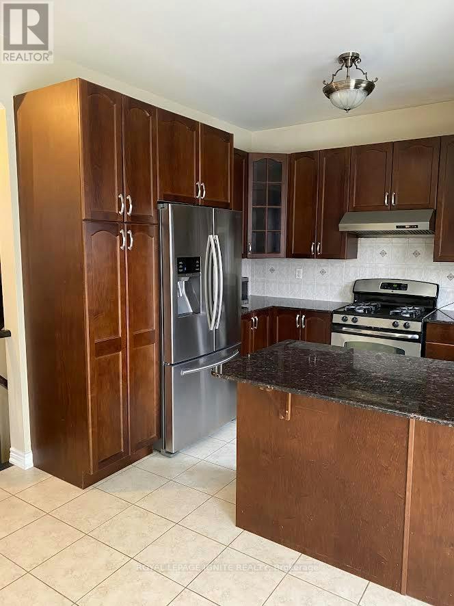 UPPER-43 Vanderbrink Drive, Brampton, ON, L6R 0E7 - 2
