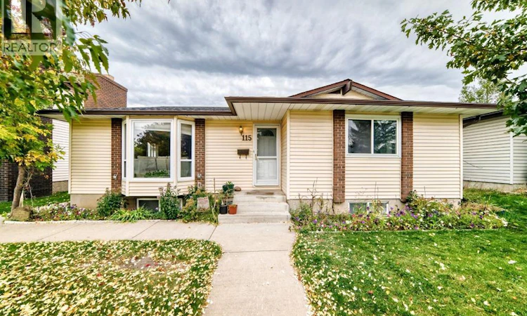 115 Whitehorn Road NE