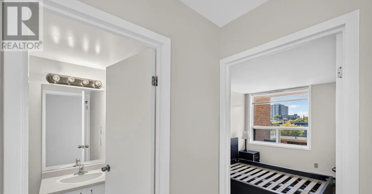 407-1177 Belanger Avenue, Ottawa, ON, K1H 8N7 - 6