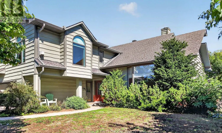 9 Foxrun Lane