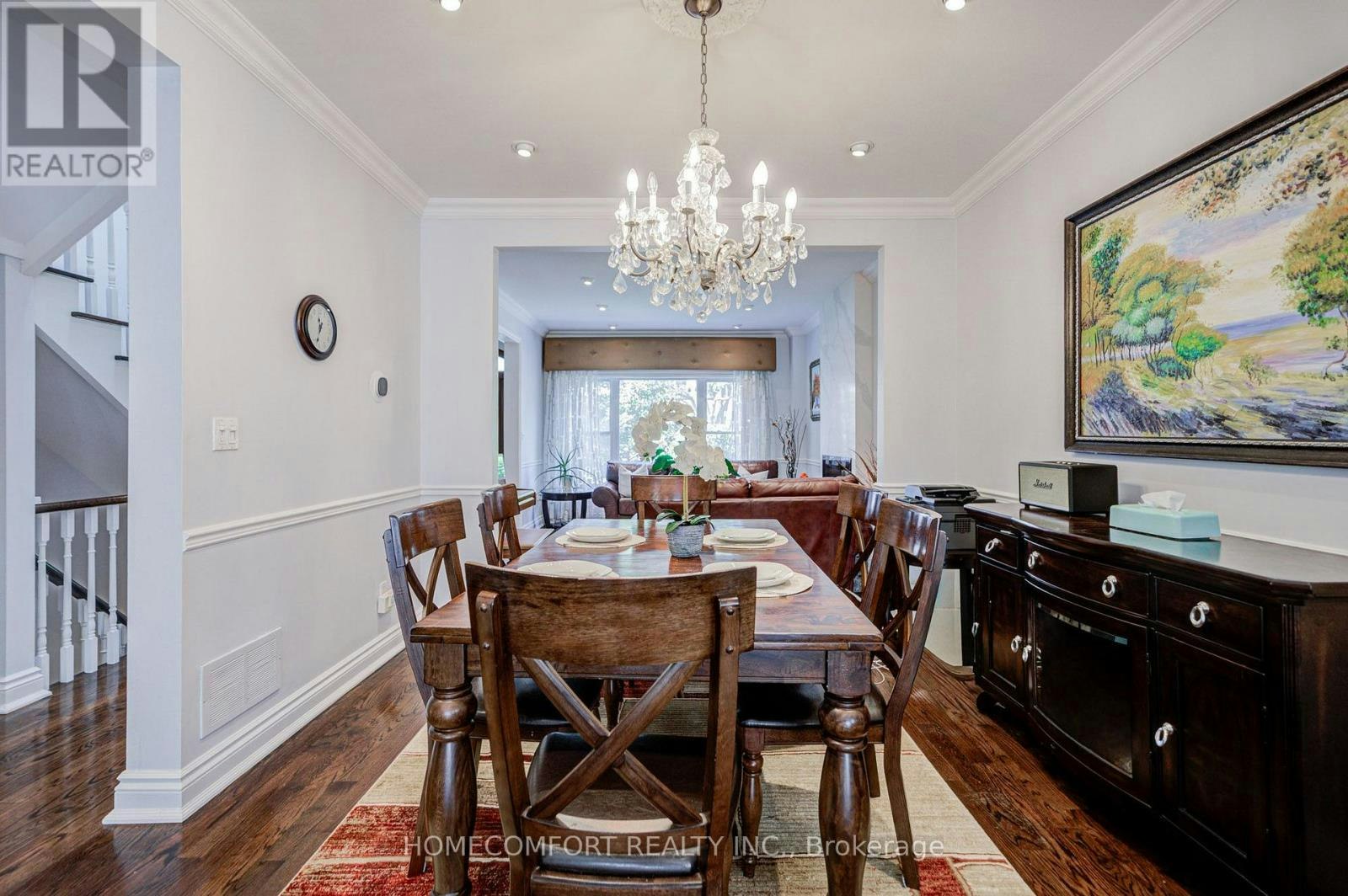 319 Rumsey Road, Toronto, ON, M4G 1R6 - 8