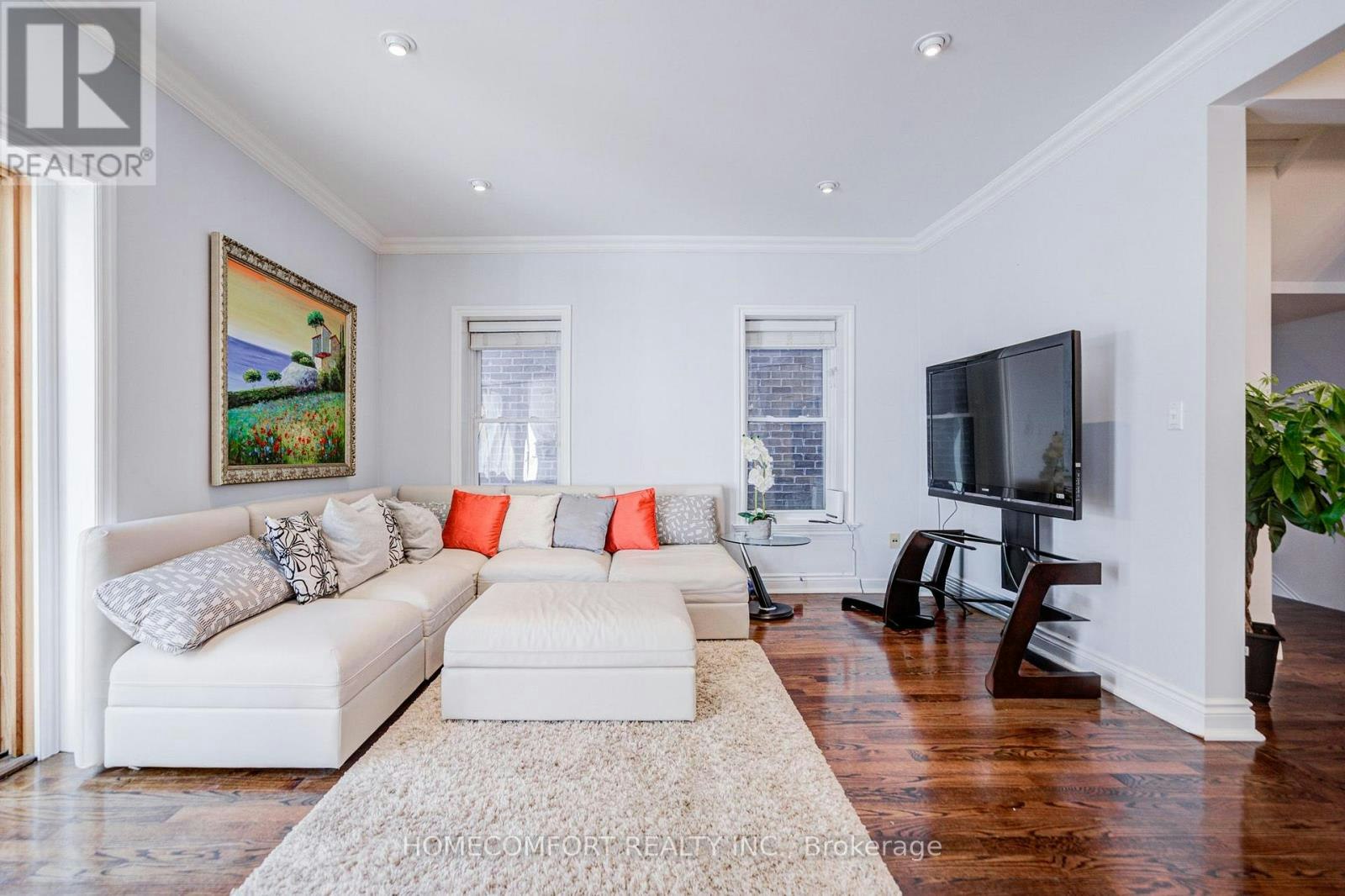 319 Rumsey Road, Toronto, ON, M4G 1R6 - 10