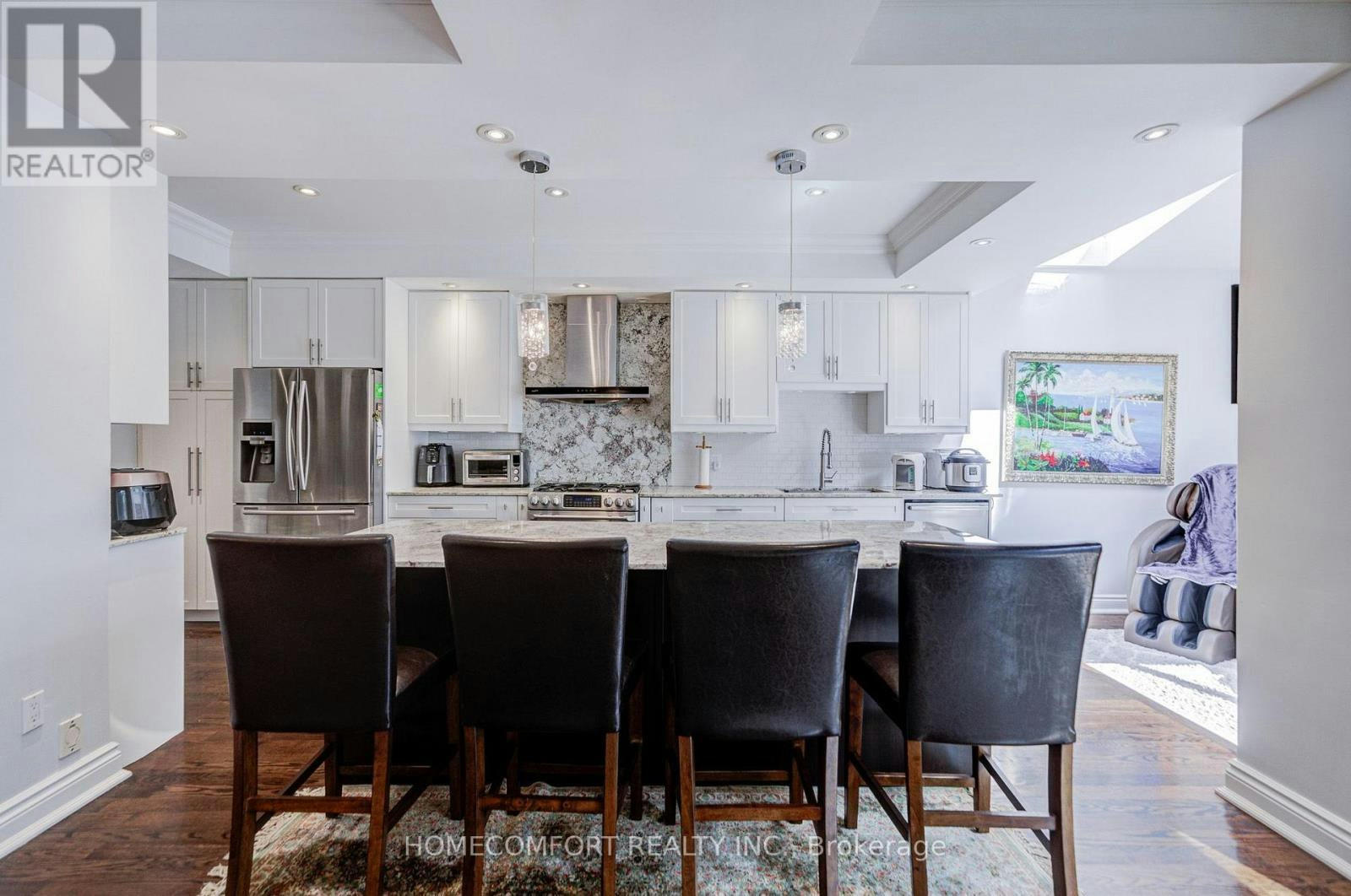 319 Rumsey Road, Toronto, ON, M4G 1R6 - 14