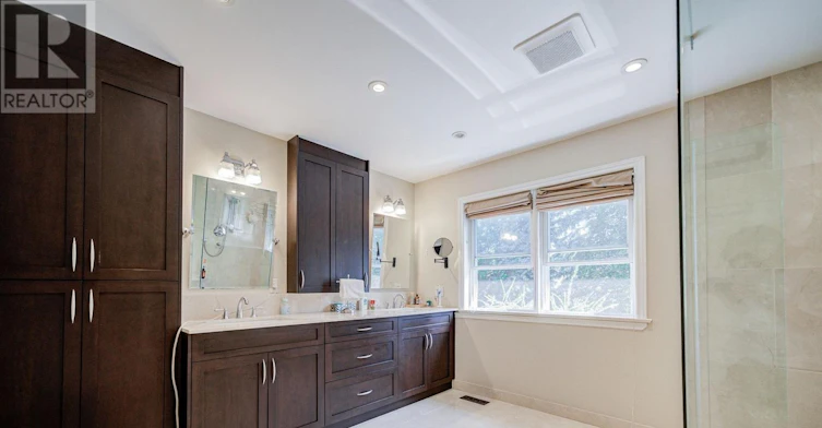 319 Rumsey Road, Toronto, ON, M4G 1R6 - 29