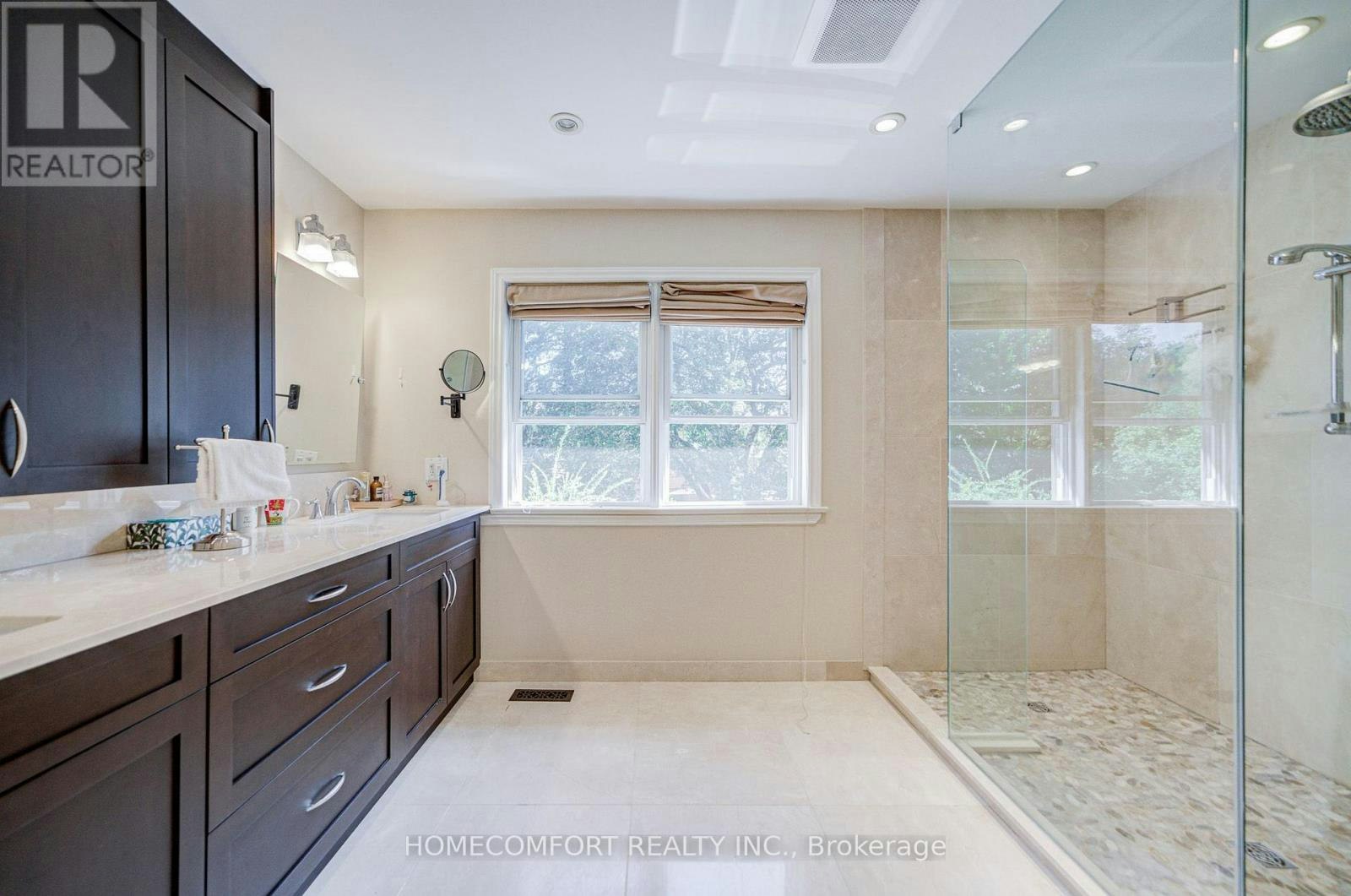 319 Rumsey Road, Toronto, ON, M4G 1R6 - 30