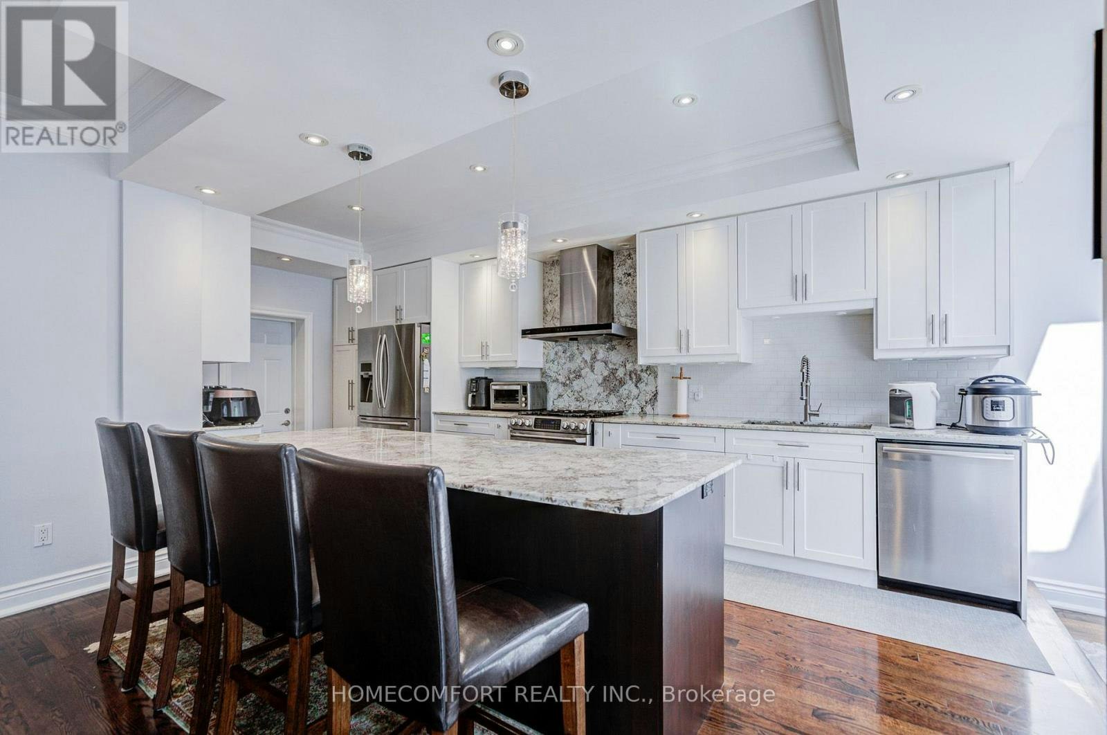 319 Rumsey Road, Toronto, ON, M4G 1R6 - 15