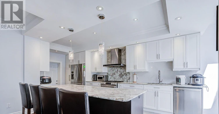 319 Rumsey Road, Toronto, ON, M4G 1R6 - 15