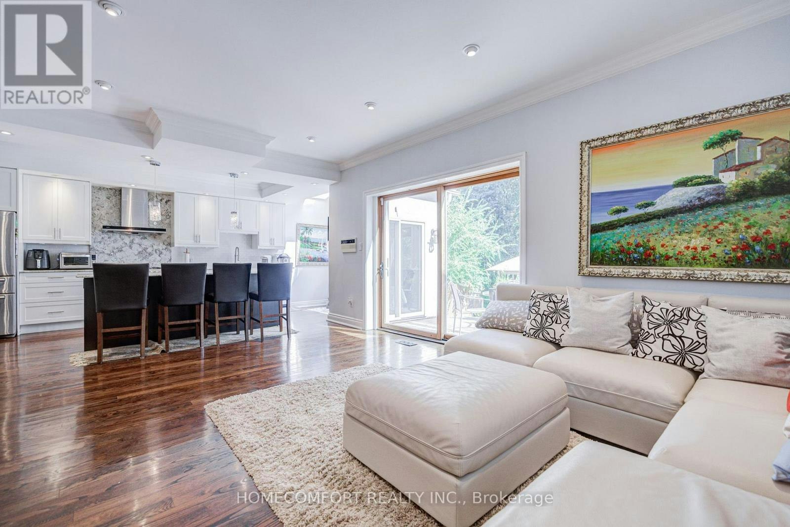 319 Rumsey Road, Toronto, ON, M4G 1R6 - 12