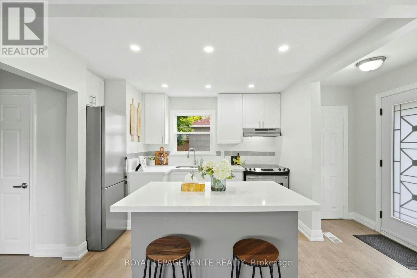 89 Darlingside Drive, Toronto, ON, M1E 3P2 - 9
