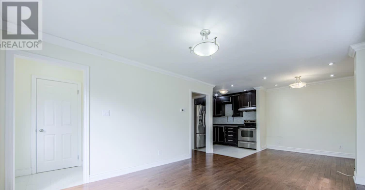 4300 Lawrence Avenue E, Toronto, ON, M1E 2S9 - 3