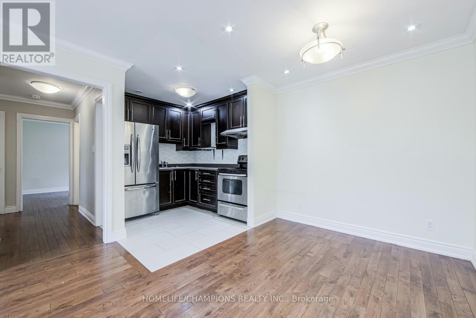 4300 Lawrence Avenue E, Toronto, ON, M1E 2S9 - 4