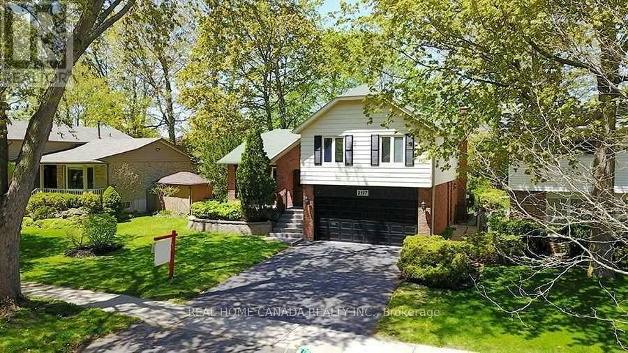 2197 Dunedin Road, Oakville, ON, L6J 5V2 - 2