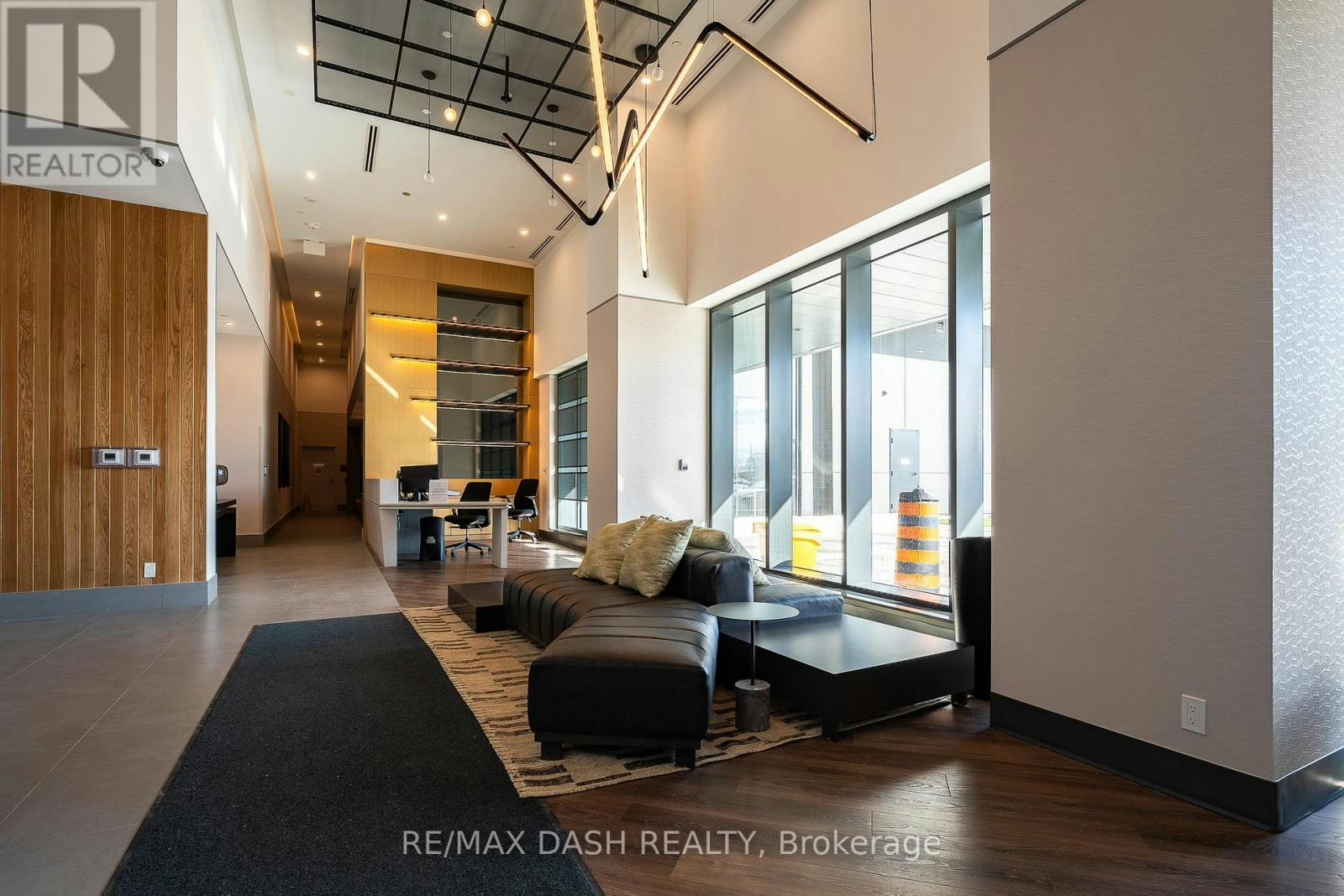 513-1007 The Queensway Avenue, Toronto, ON, M8Z 0H4 - 3