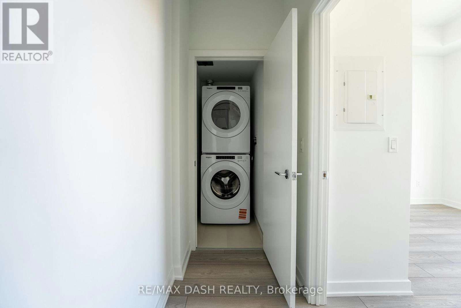 513-1007 The Queensway Avenue, Toronto, ON, M8Z 0H4 - 11