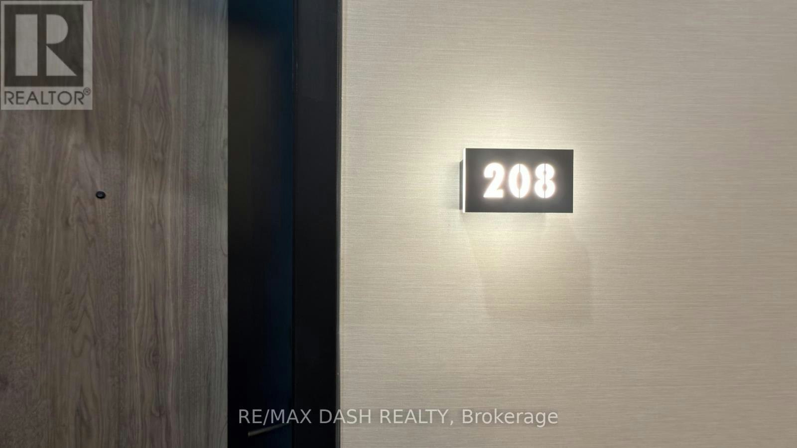 208-1007 The Queensway Avenue, Toronto, ON, M8Z 0H4 - 5
