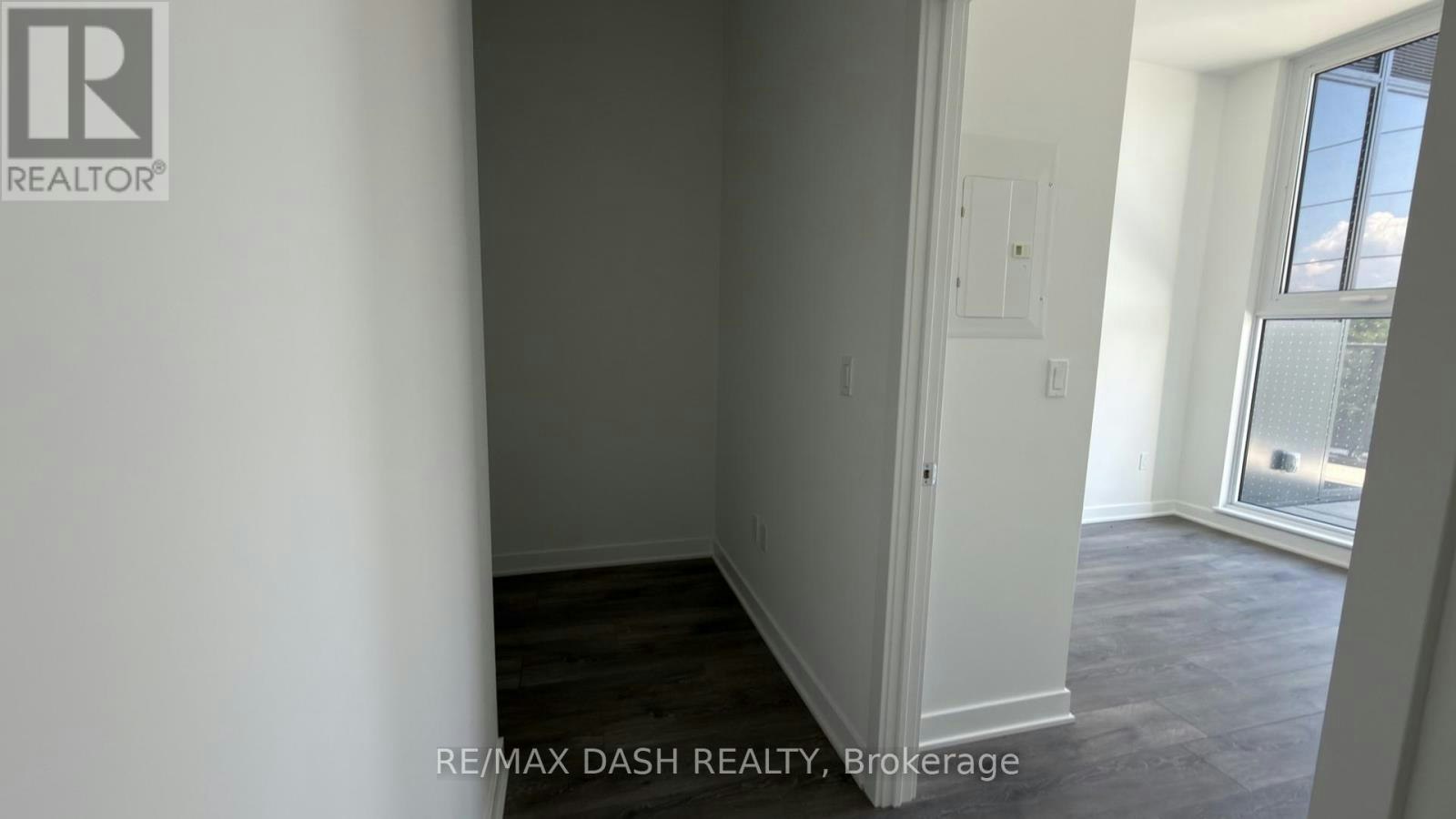 208-1007 The Queensway Avenue, Toronto, ON, M8Z 0H4 - 10