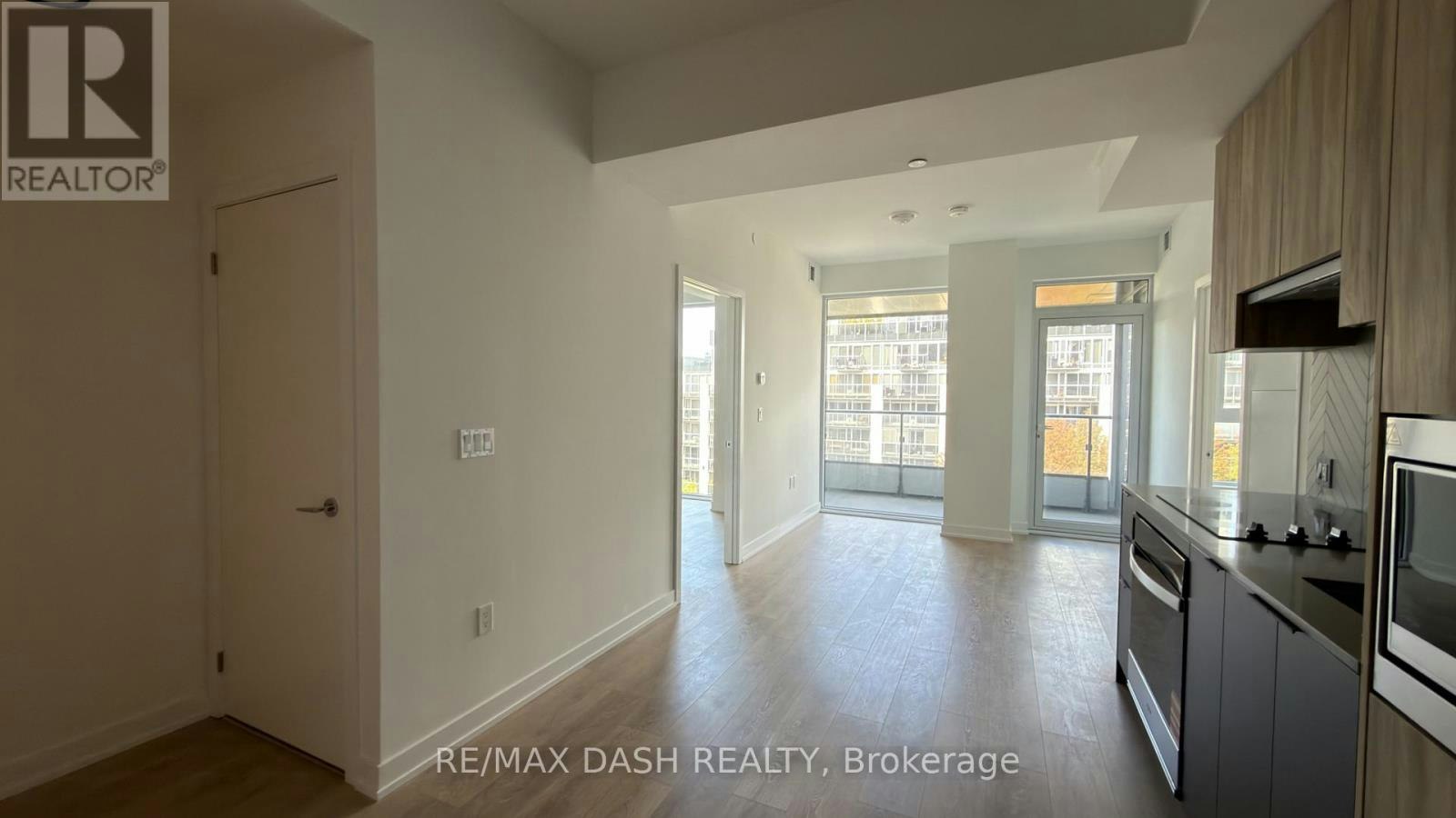522-1037 The Queensway Avenue, Toronto, ON, M8Z 0H5 - 5