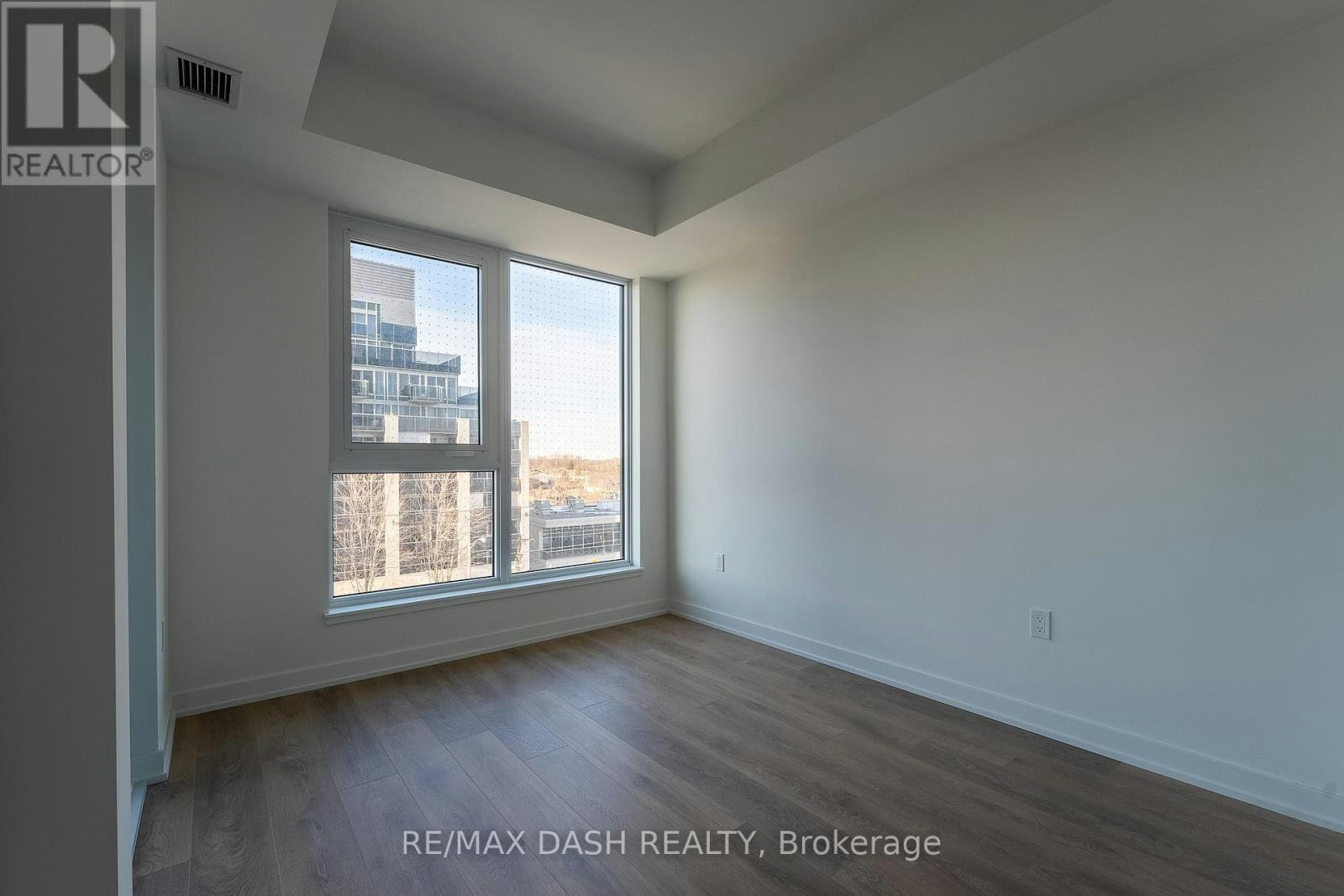 522-1037 The Queensway Avenue, Toronto, ON, M8Z 0H5 - 9